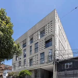 Apartamento Tranvia 40 - Amoblados Velasquez, Medellín